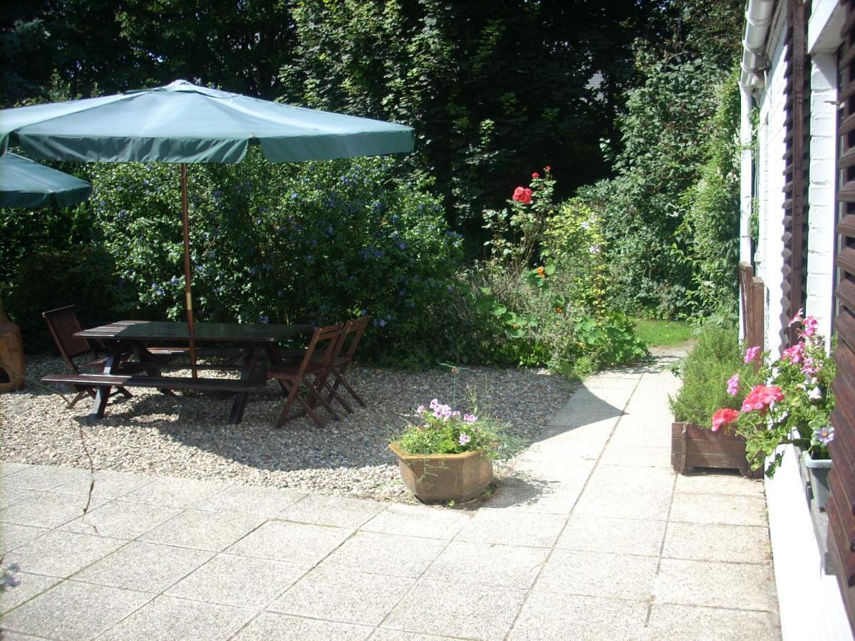 B&B Les Bergers Braine-lʼAlleud Екстериор снимка